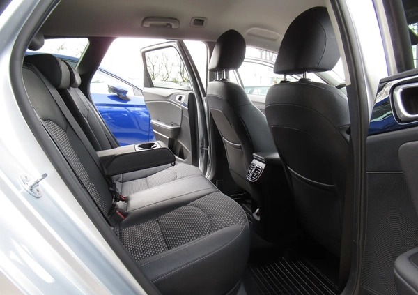 Kia Ceed cena 85890 przebieg: 42470, rok produkcji 2022 z Kuźnia Raciborska małe 742